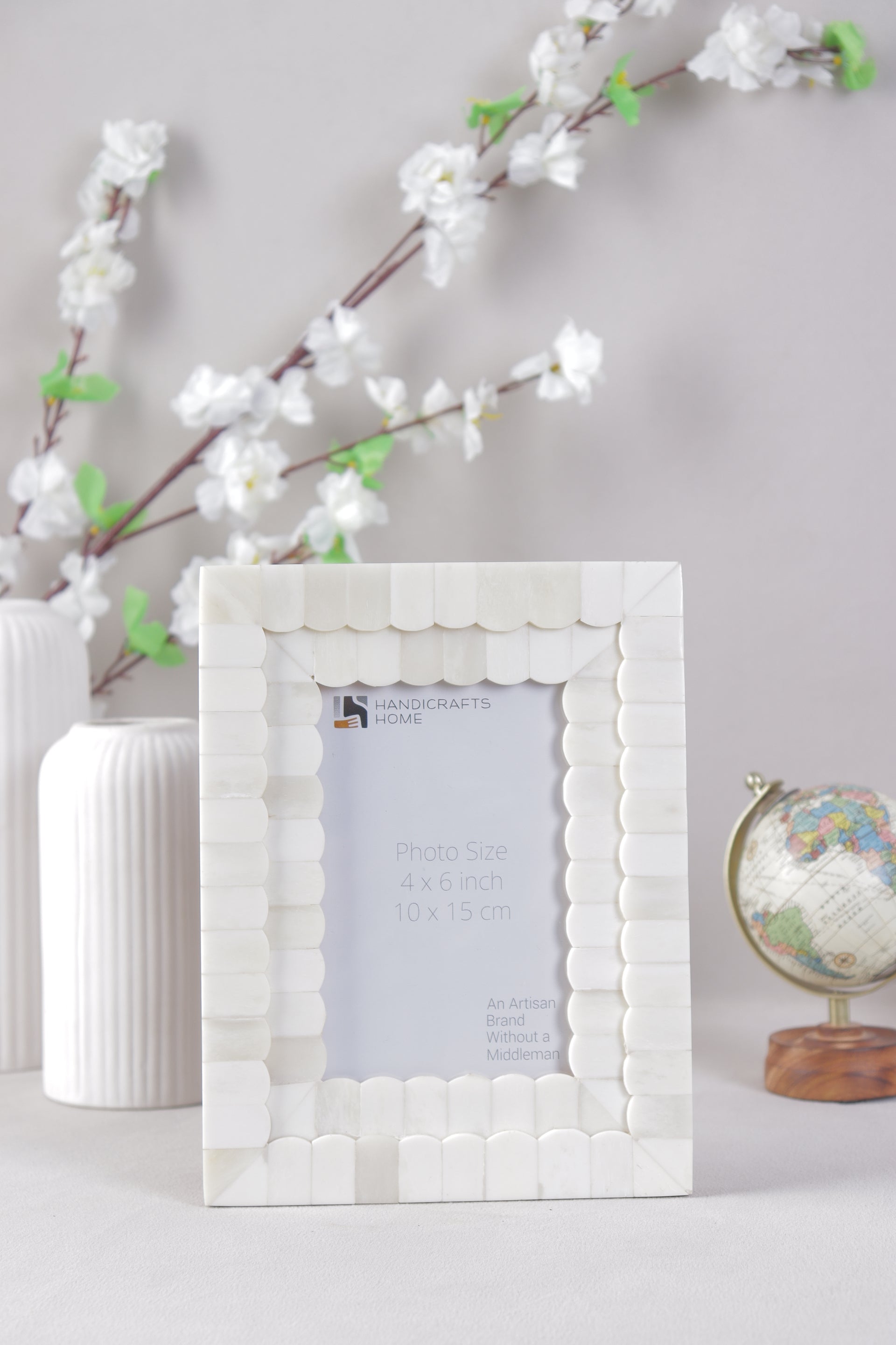 Scalloped Bone Inlay Picture Frame White - 4x6 & 5x7 Sizes