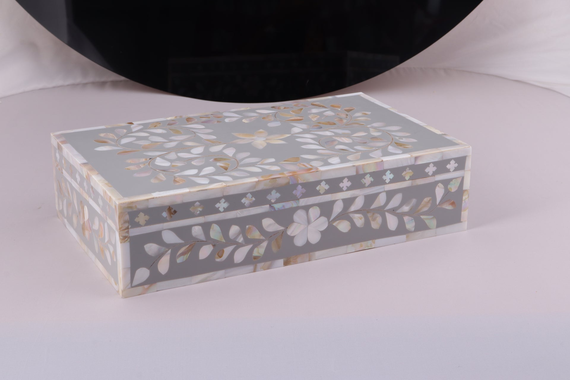 Alhambra Pattern Decorative Storage Box, Mother of Pearl & Resin Inlay in 4 Colors, 10x6x2.5