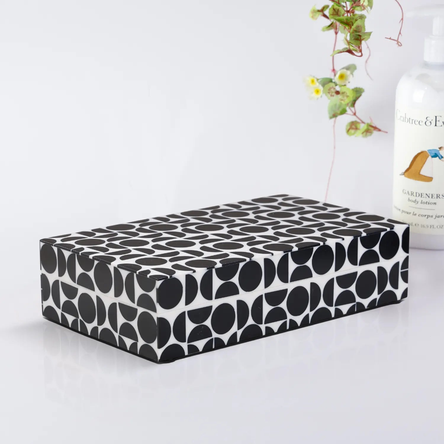 GeoPop Pattern Decorative Storage Box, Resin Inlay in 3 Sizes, Black-White