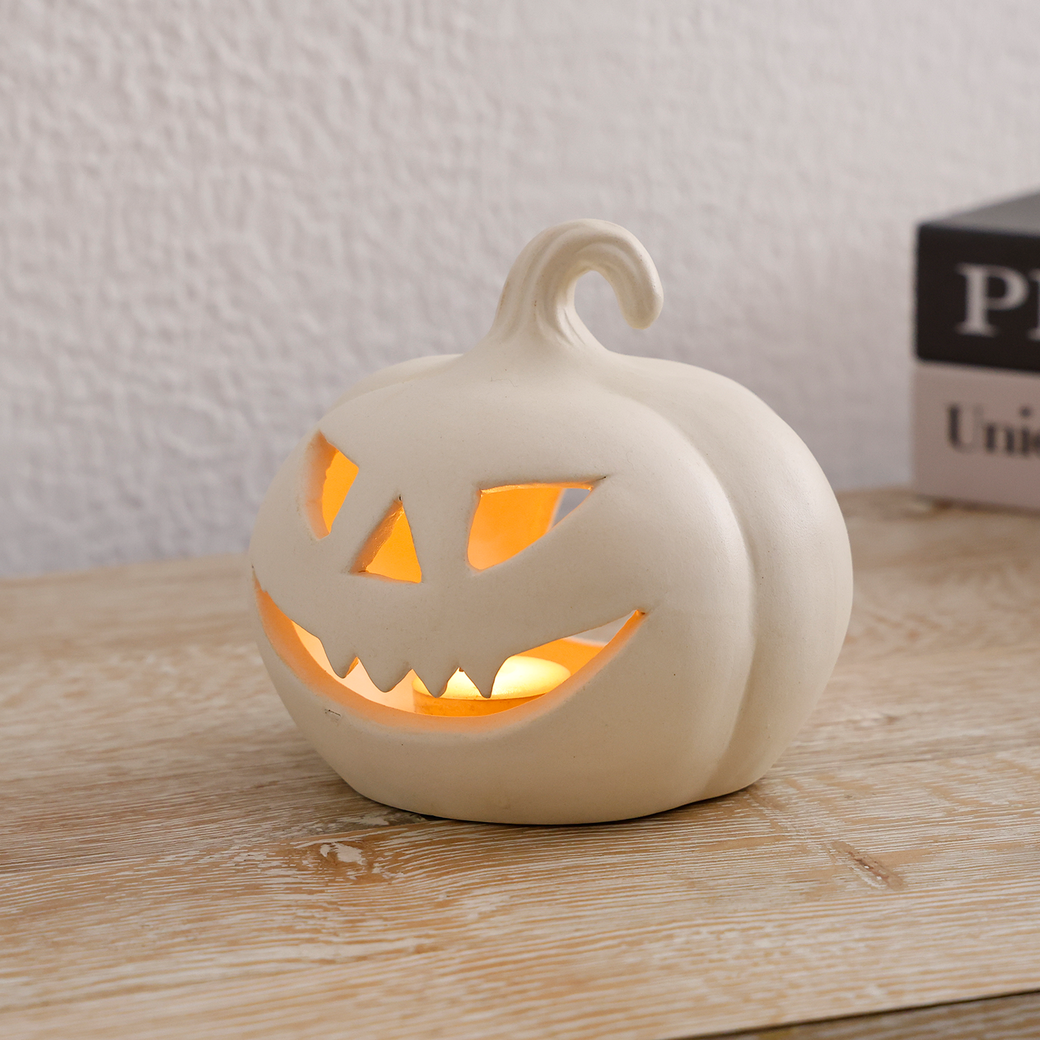 Halloween Spooky Tabletop Decor – Ceramic Pumpkin