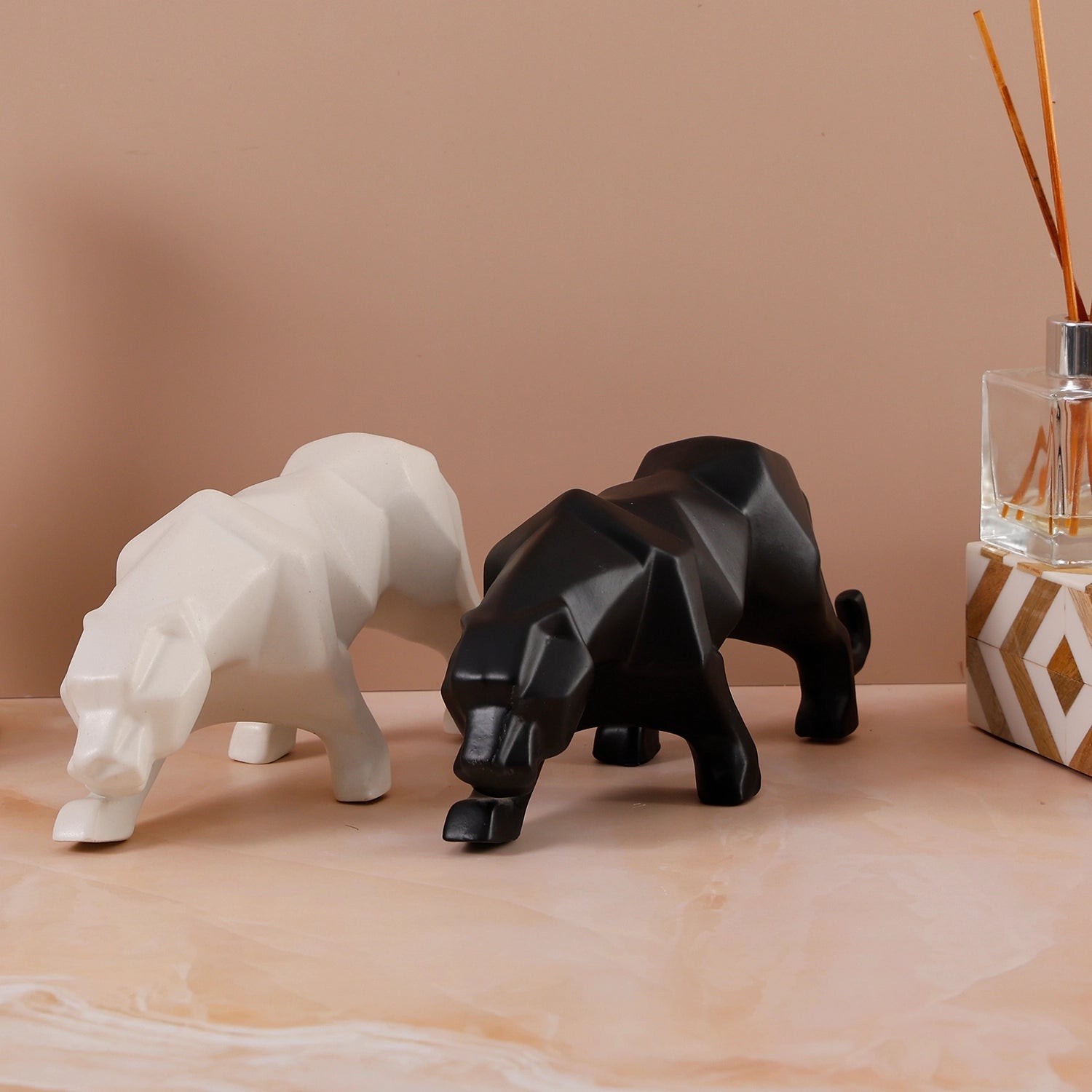 Figurines Ceramic Panthers Black & white – Modern Decorative Showpieces, Pack of 2