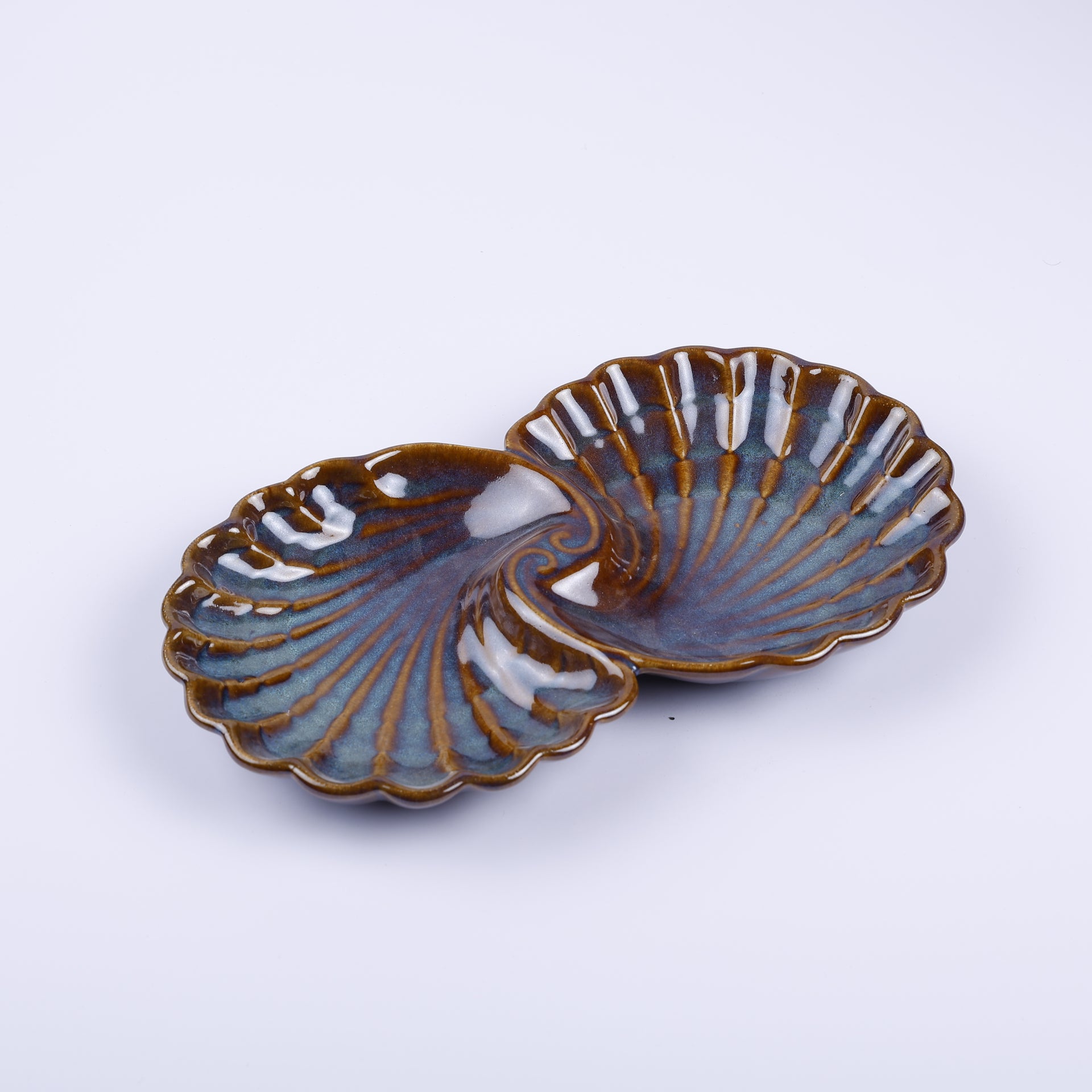 Handmade Decorative Ceramic Platter For Serving & Decor -ANTIQUE-SHELL