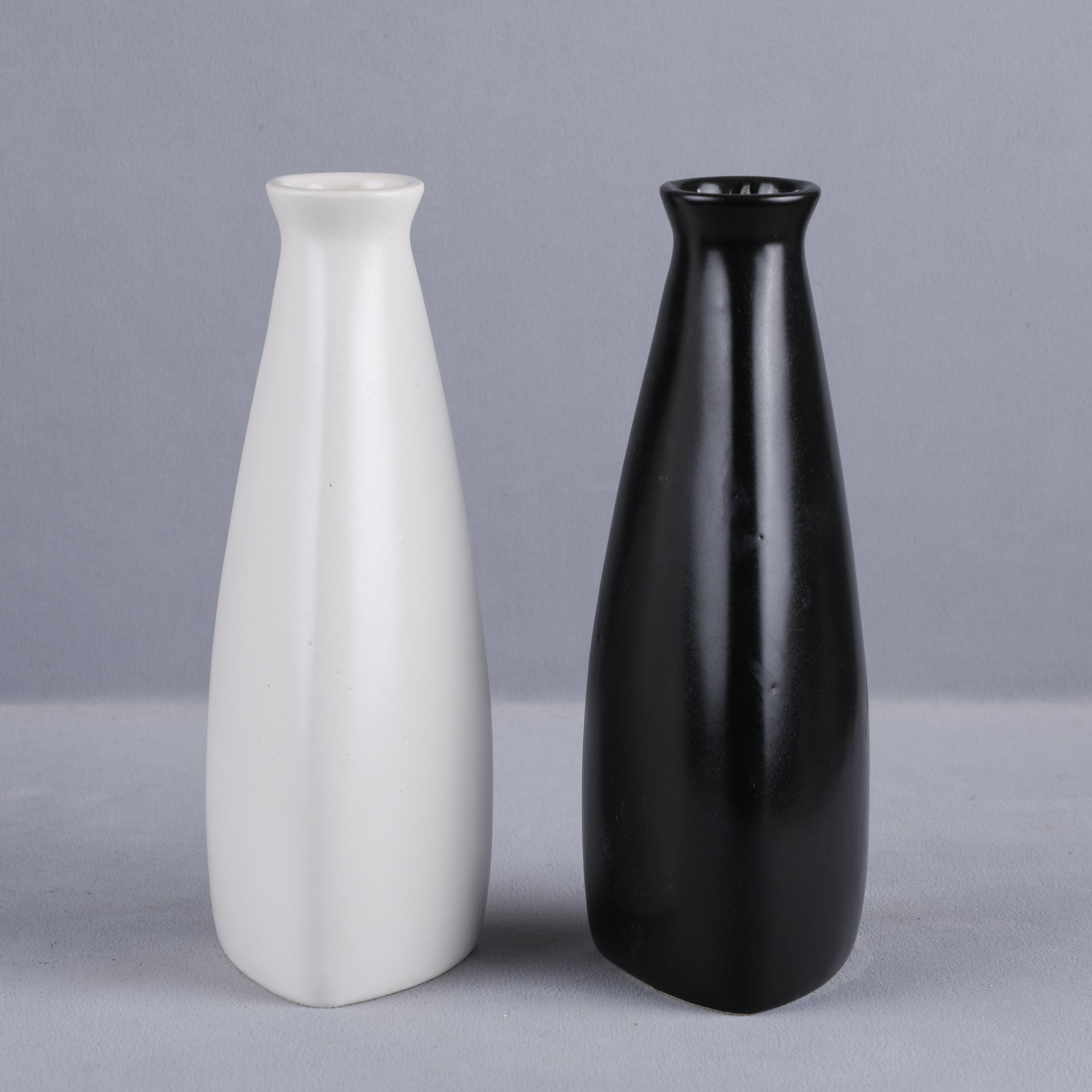 Ceramic Vase Set of 2– Black White Taper Decorative Flower Vases