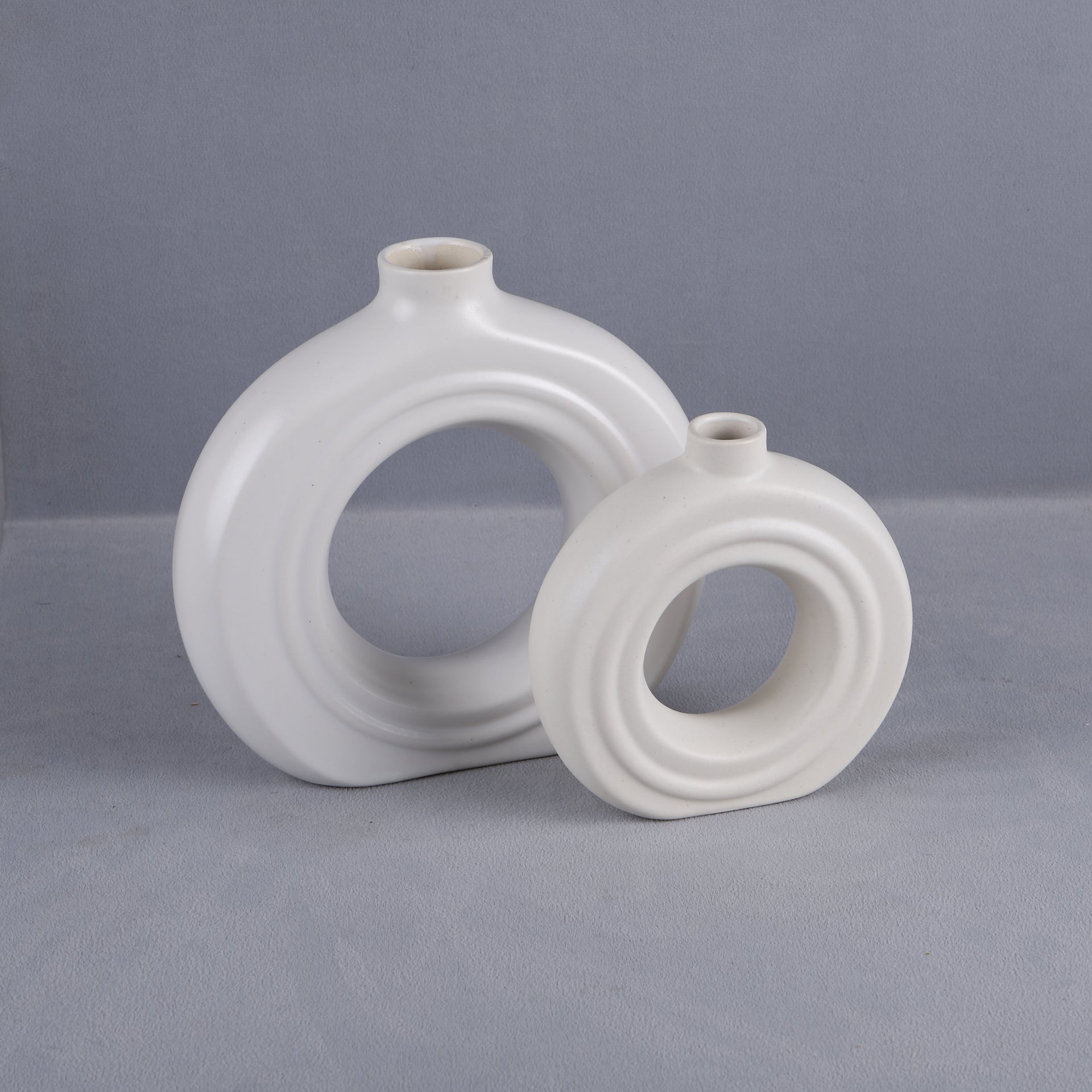 Ceramic Vase Set of 2 – Cream White Glossy Decorative Vases for Flowers