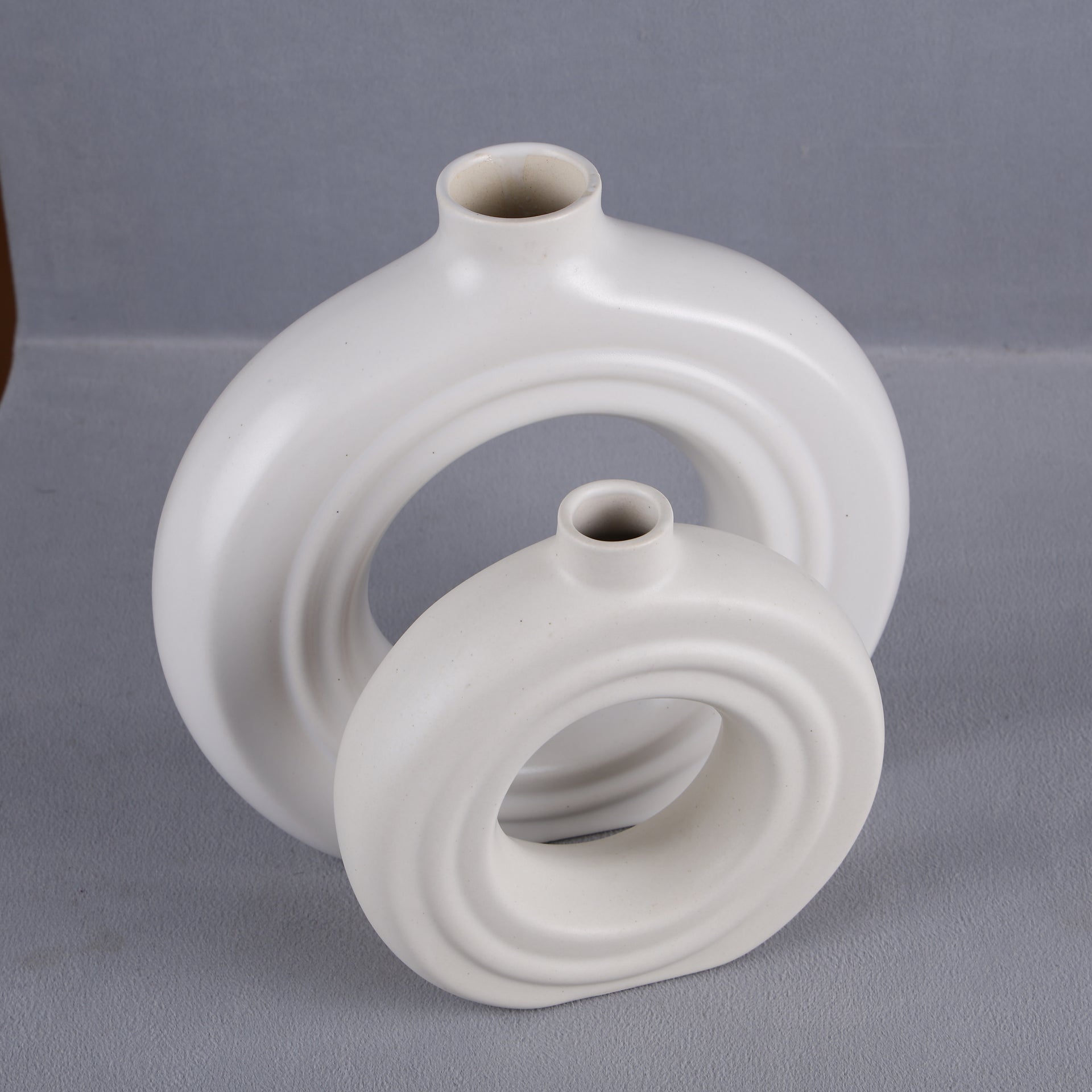 Ceramic Vase Set of 2 – Cream White Glossy Decorative Vases for Flowers