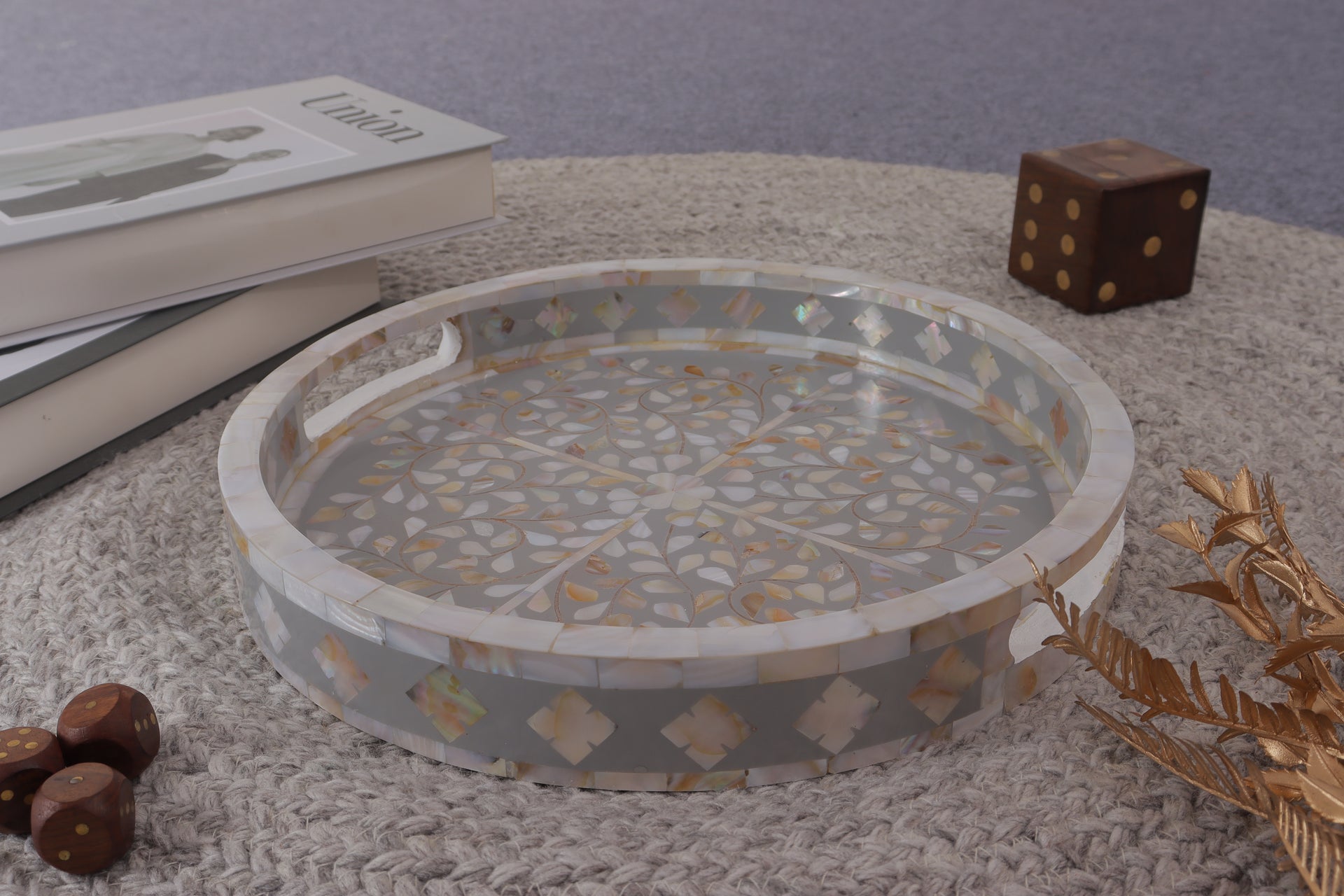 Decorative Tray Alhambra Mother of Pearl & Resin Inlay – Round 12x12”, Grey