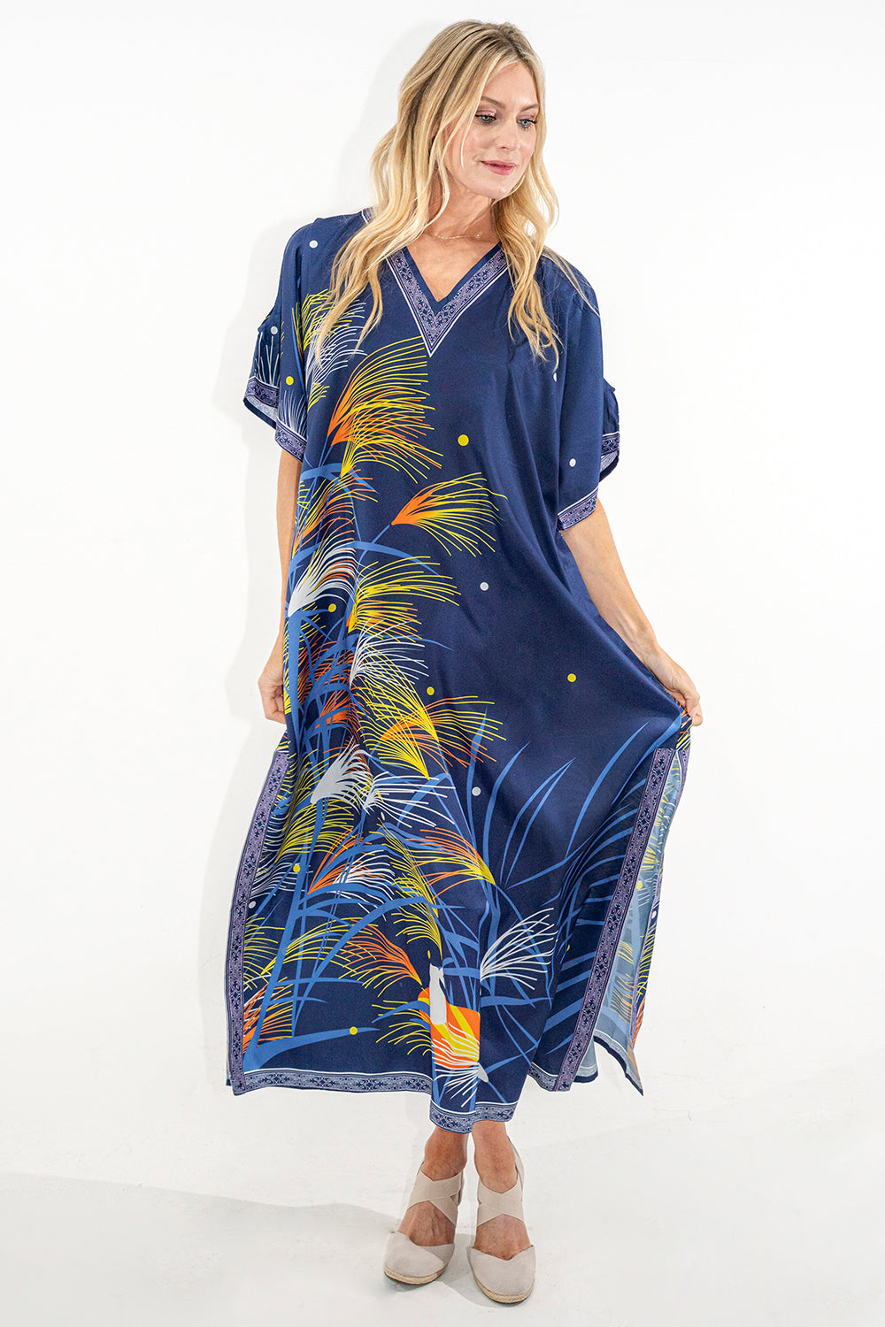 Tropical Print Polyester Kaftan Dress with Pockets & Side Slits