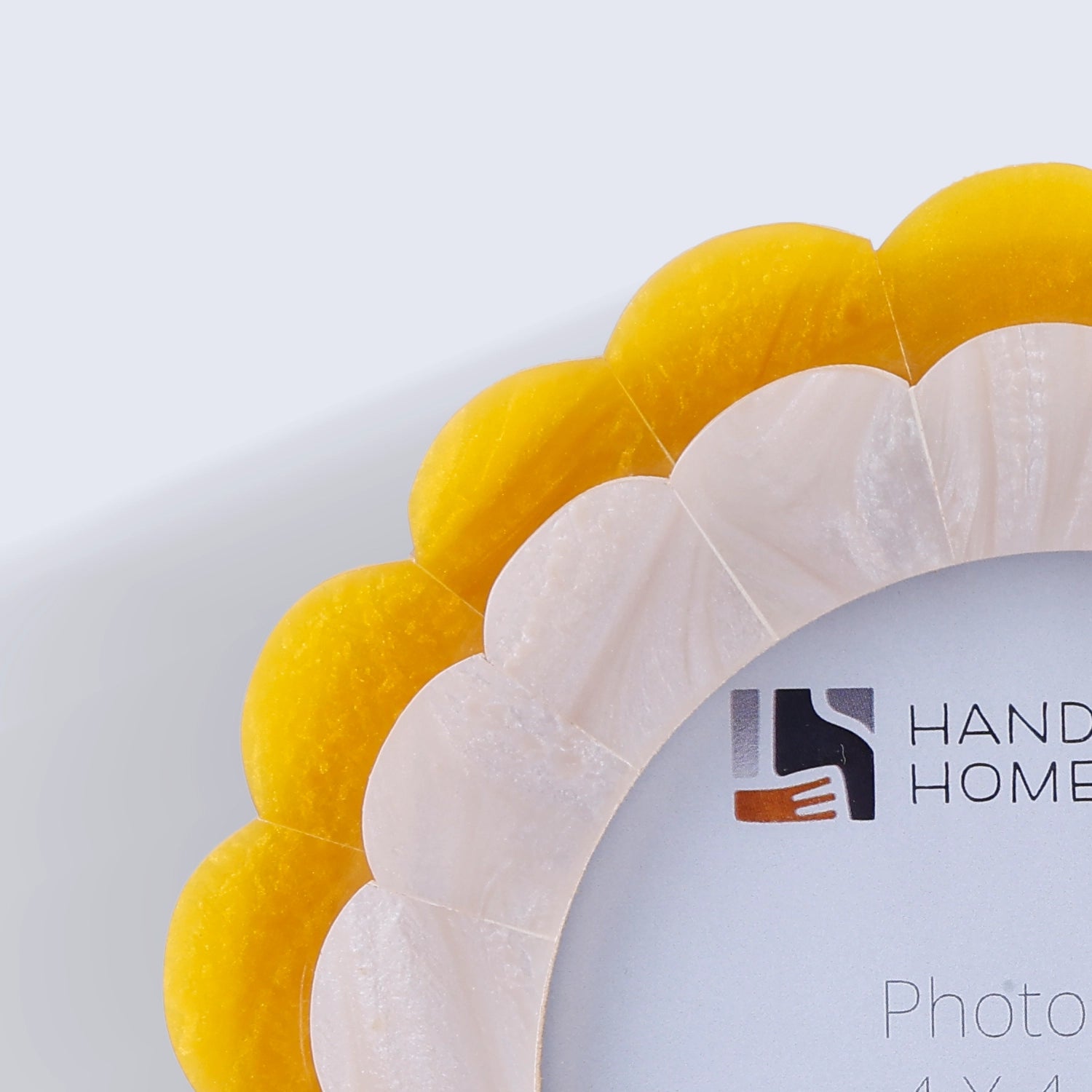 Round Scalloped Resin Inlay Picture Frame, Yellow, 4" x 4"