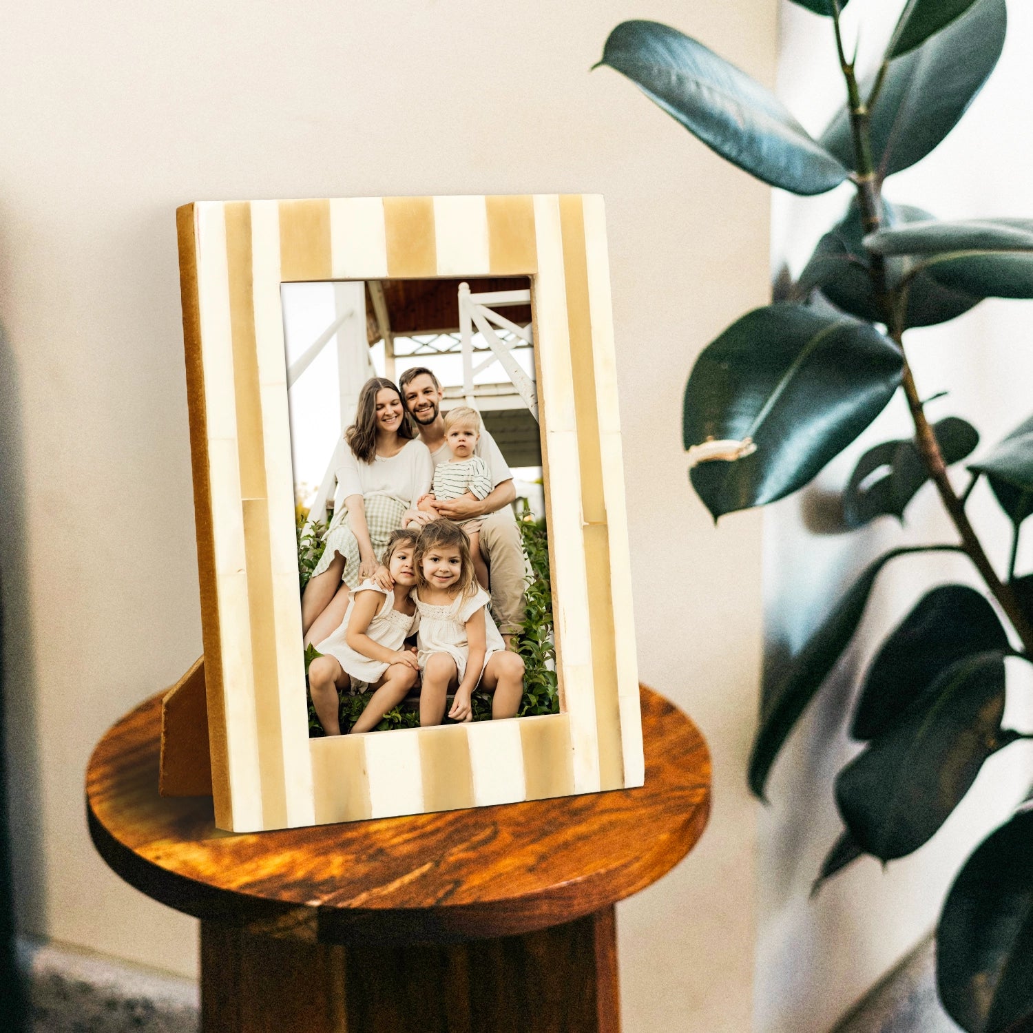Picture Frame Natural Striped Design Collection Bone Inlay Ivory White- 4x6,5x7