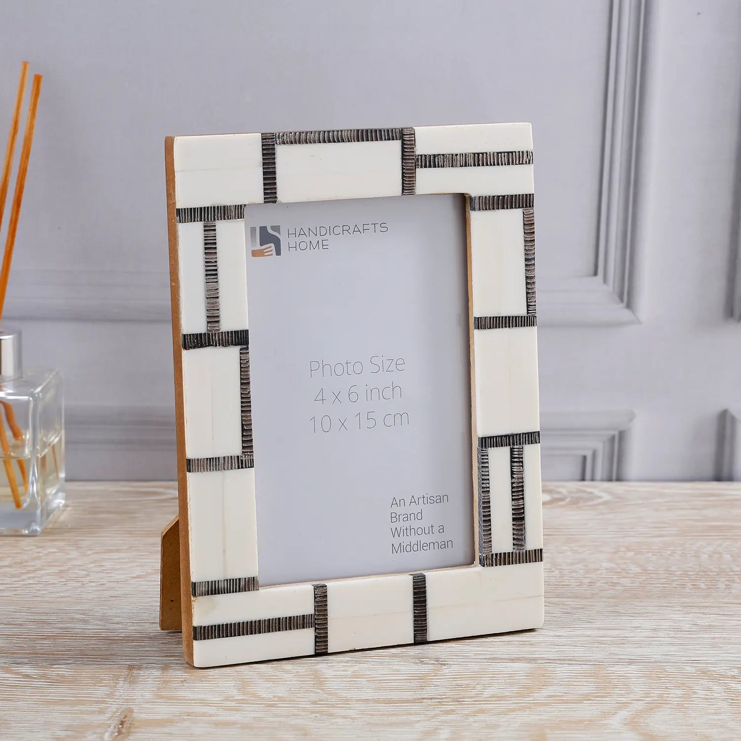 Shagrin Design Bone Inlay Picture frame for Holiday Decor & Gifting - White & Black , 4x6, 5x7