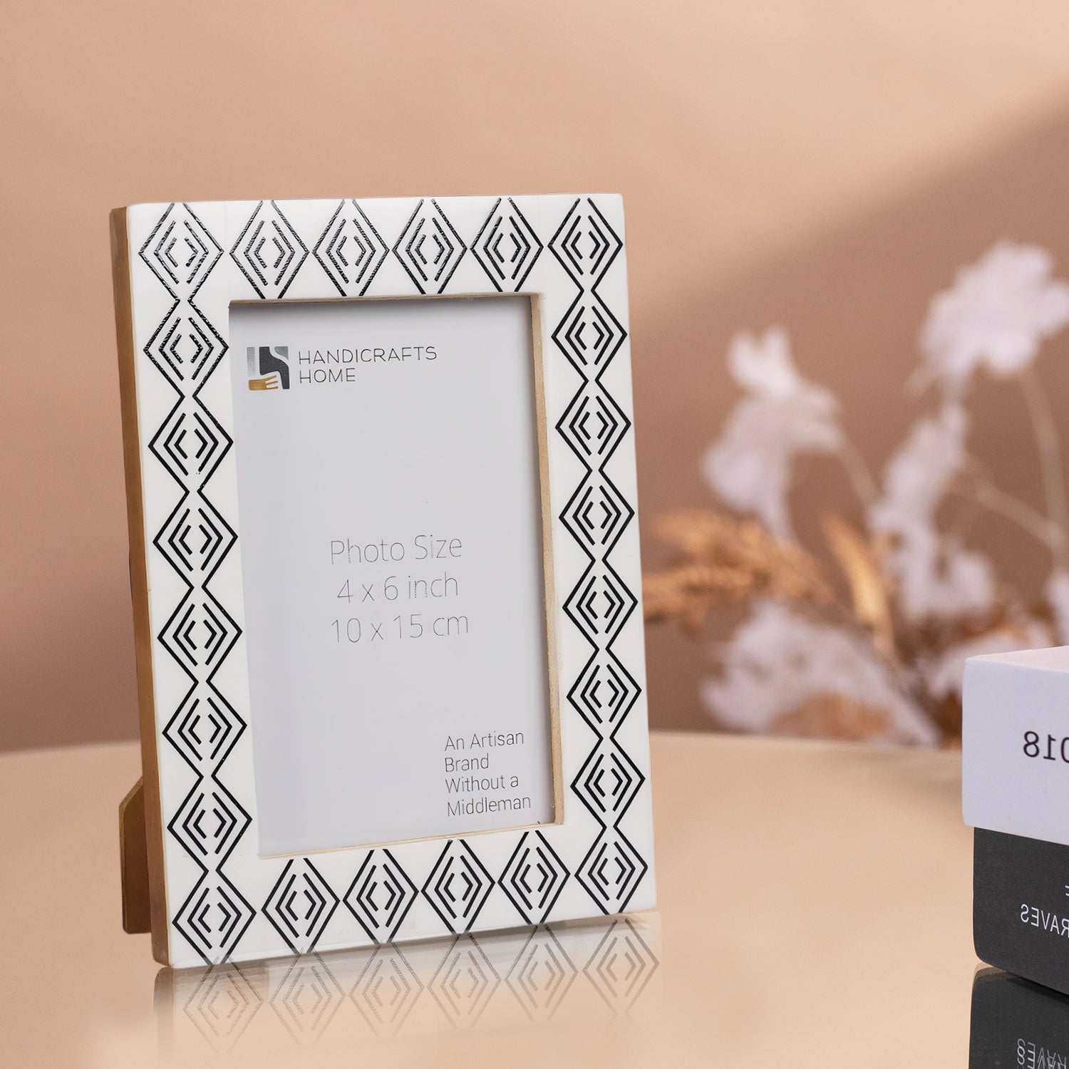 Resin inlay Tribal Geometry Pattern Black & White Picture Frame