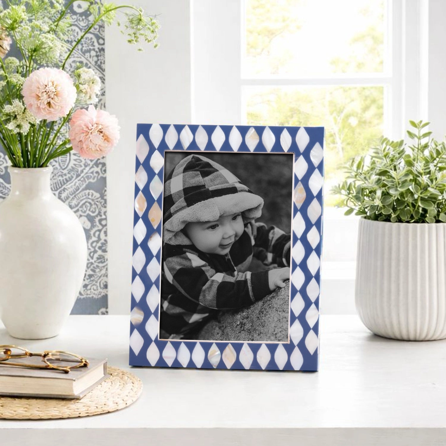 Picture Frames Avant Drops Pattern Mother of Pearl & Resin Collection in 3 Sizes