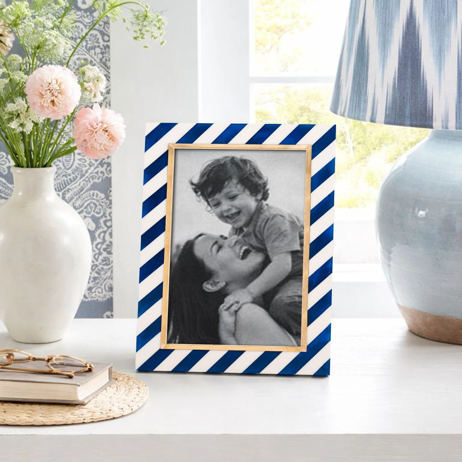 Picture Frames Halo Gondola Pattern Resin Inlay Collection in 3 Sizes