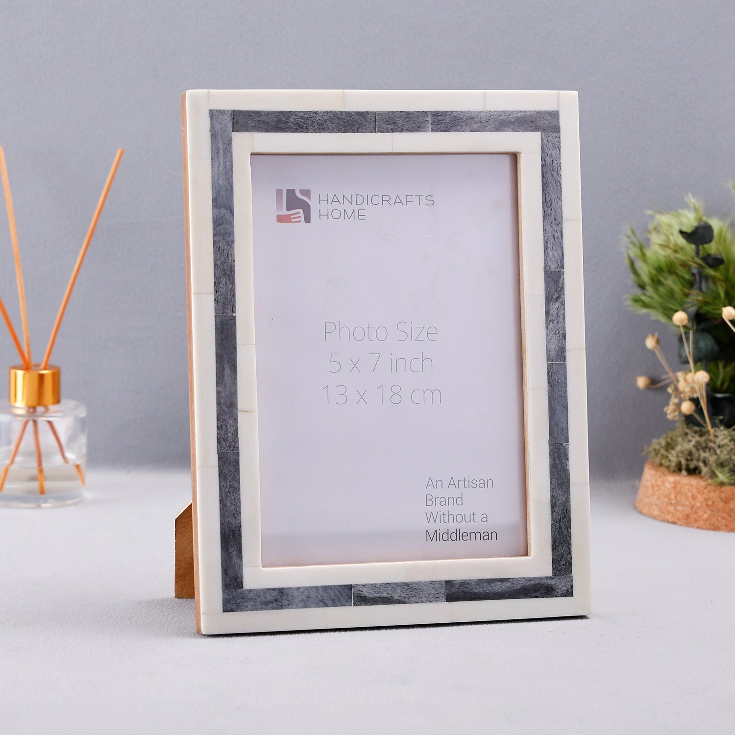 Handmade Bone Inlay White & Grey Picture Frame - 4x6 & 5x7