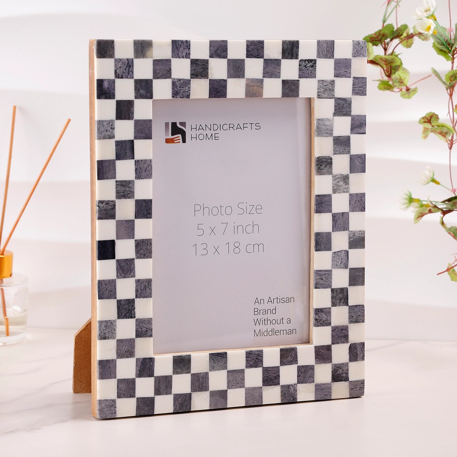 Picture Frame Checked Pattern inspired Bone Inlay, Grey & White - 4x6 & 5x7