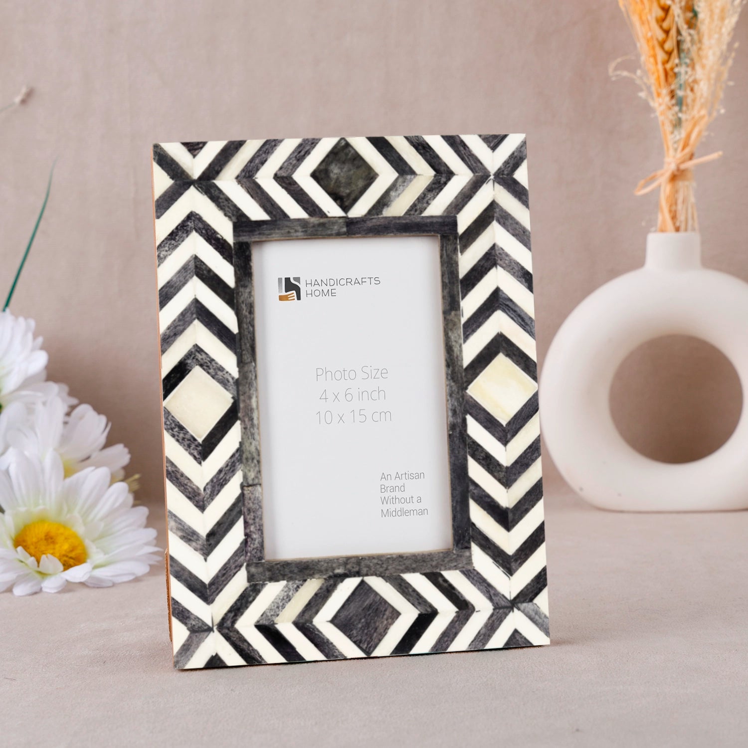 Picture Frames Mosaic Chevron Pattern Bone Inlay Collection in 4x6, Grey