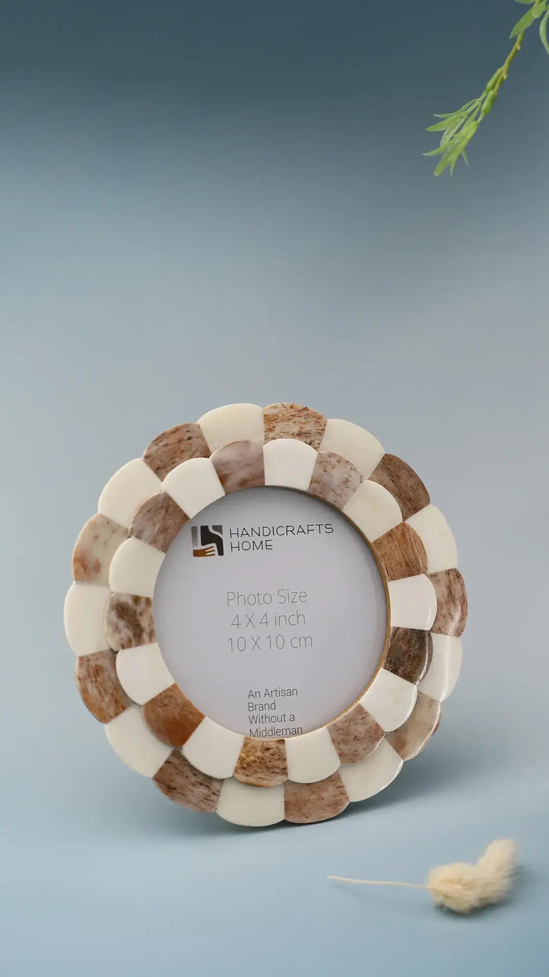 Round Picture Frame Scalloped Collection Bone Inlay Brown 4x4"