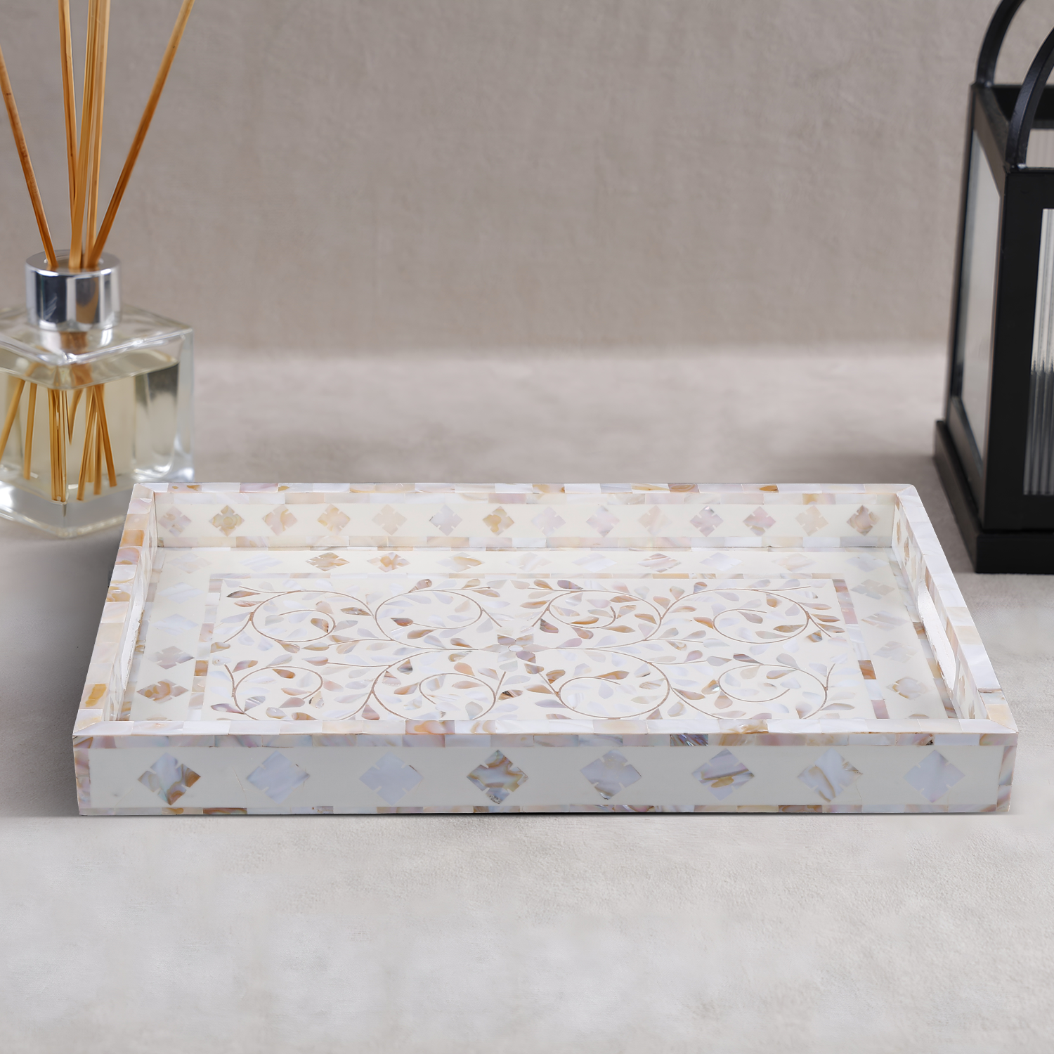 Decorative Tray Alhambra Pattern Mother of Pearl, White – 2 Sizes